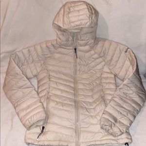 Columbia cream jacket, new without tags.